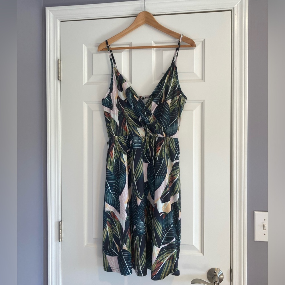 Newshows Tropical Print Spaghetti Strap Swing Summer Dress L